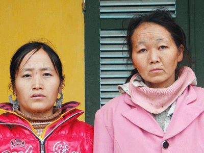 Khi các thiếu nữ trở thành...mồi ngon