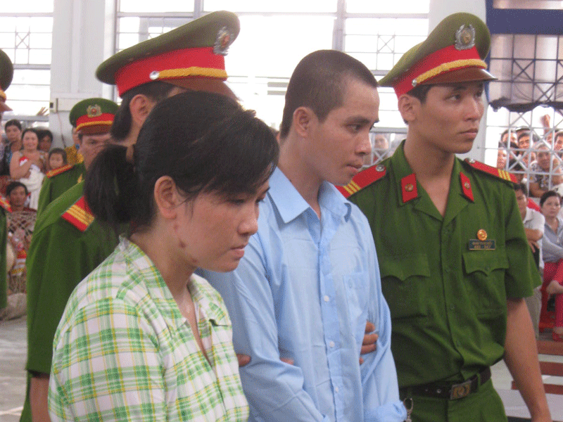 Đôi gian phu dâm phụ xin được giảm án