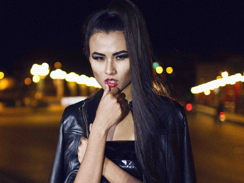 Thiên Trang Next Top u buồn giữa đêm Sài Gòn