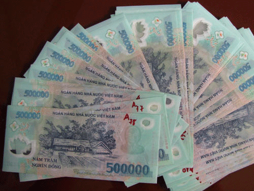 Bốn cách kiểm tra nhanh tiền thật, giả