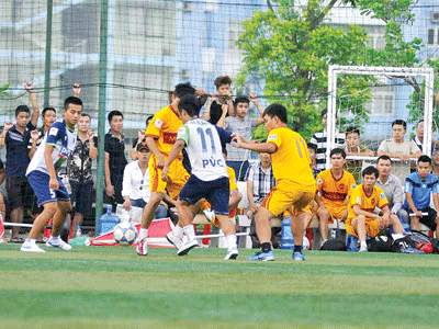 Nâng tầm bóng đá “phủi”