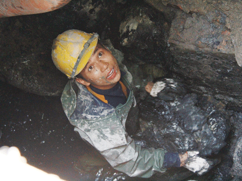 GĐ lĩnh lương 2,6 tỷ, Chủ tịch TPHCM: "Trị tới nơi tới chốn'