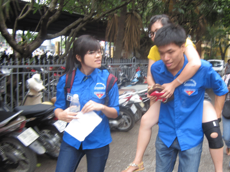 Bạn rất nhiệt tình giúp đỡ