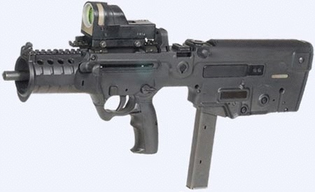 Đối với thị trường vũ khí dân sự IWI cũng sản xuất phiên bản súng bán tự động, được xuất khẩu sang châu Âu và Canada. Đối với thị trường vũ khí dân sự IWI cũng sản xuất phiên bản súng bán tự động, được xuất khẩu sang châu Âu và Canada