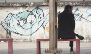 Vẽ bậy tái diễn khắp Hà Nội: Xóa hôm trước, hôm sau lại xuất hiện