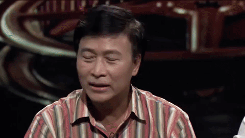 Quốc Tuấn nhớ lại đóng cảnh tắm nude, dùng lá khoai che chỗ nhạy cảm và gặp chuyện khó nói