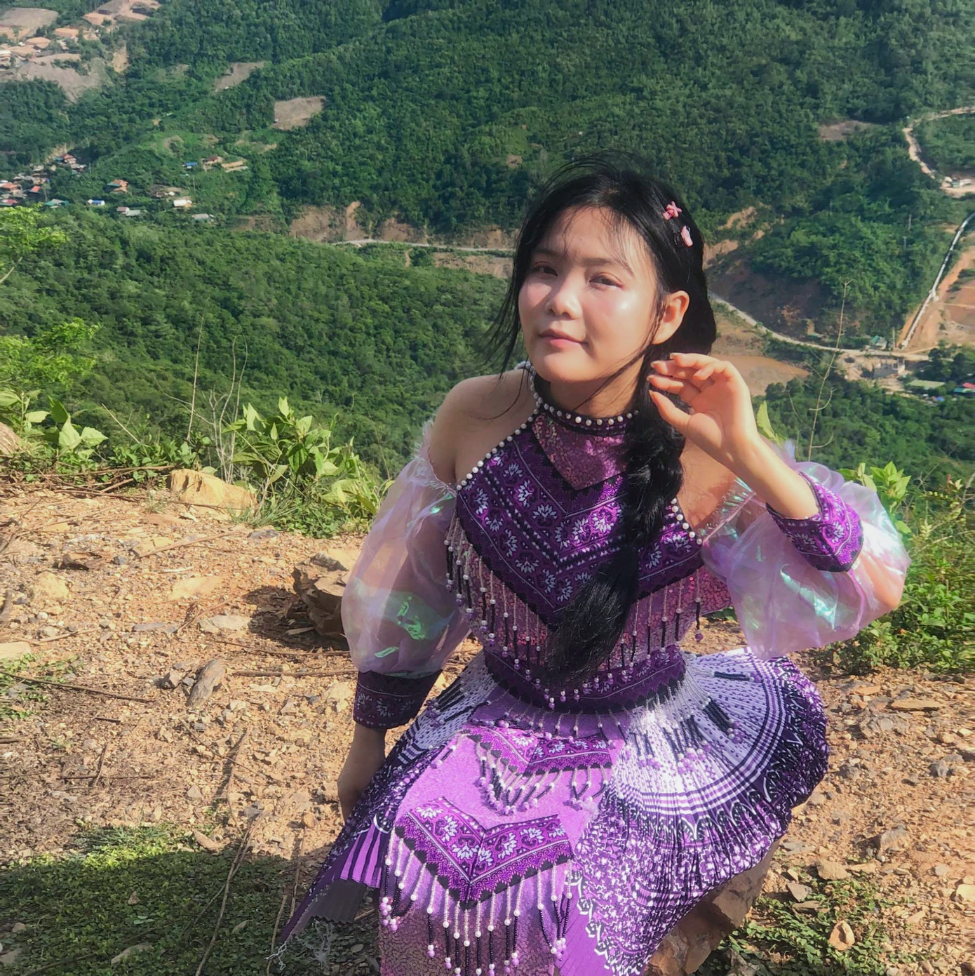 Nữ sinh Lô Thị Na Ni 480227586-593934830214887-8052346769856219060-n.jpg