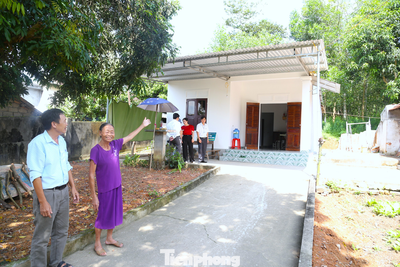 Pentru cei săraci, un acoperiș solid nu este doar un loc de adăpost de ploaie și soare, ci și o credință pentru a începe o viață nouă. tp-31.jpg