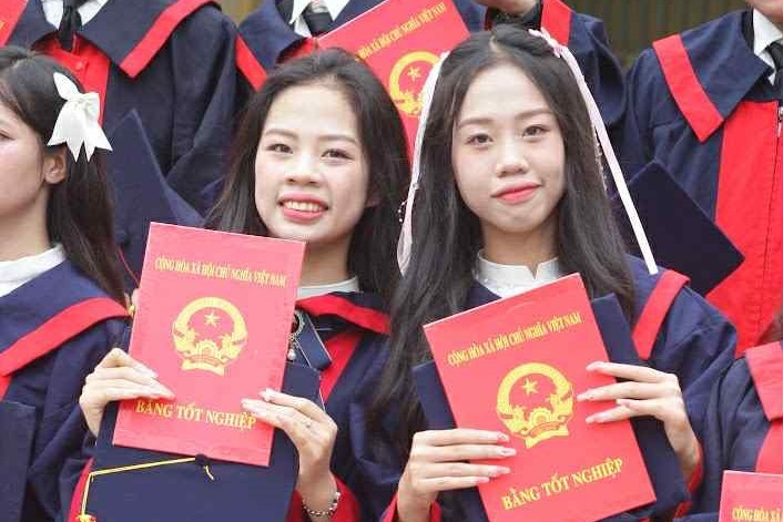 Cặp song sinh Nguyễn Thị Thảo và Nguyễn Thị Thương c2b51d91-cb2d-4b01-be47-3408531221ec.jpg