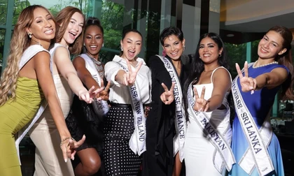 Cảnh tượng hỗn loạn ở lễ trao sash Hoa hậu Hoàn vũ