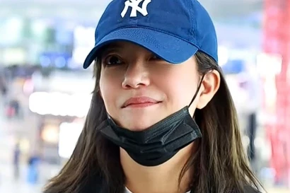 Triệu Vy lại lao đao