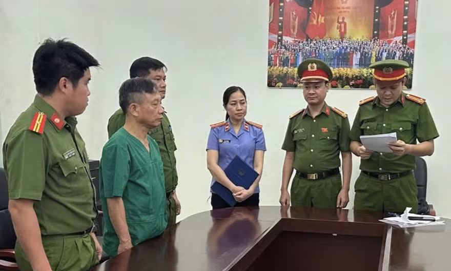 Một giám đốc bệnh viện ở Ninh Bình bị khởi tố vì làm sai lệch hồ sơ bệnh án
