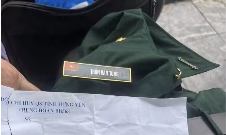 Tin mới nhất vụ Thiếu tá quân đội nhảy xuống sông cứu người