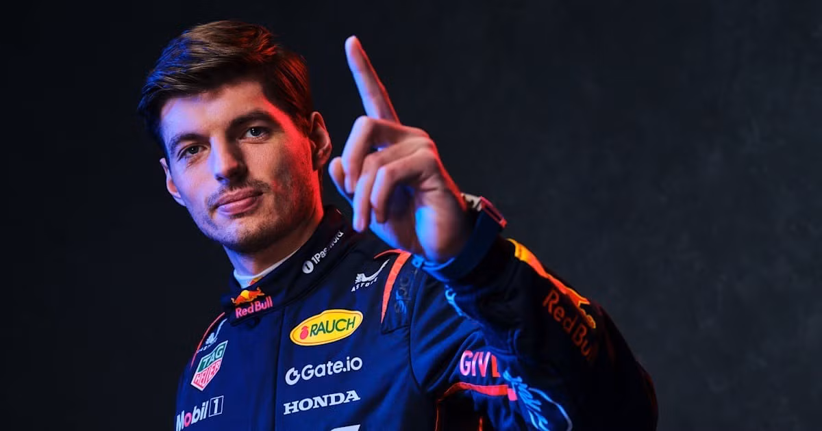 max-verstappen-2025-oracle-red-b.jpg