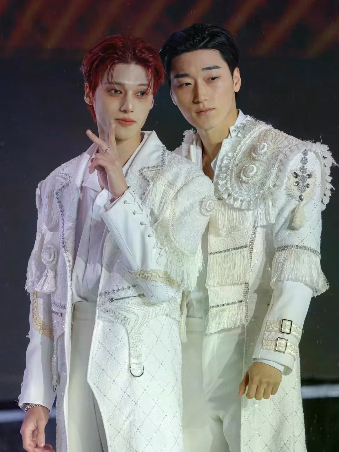 choi-san-wooyoung-tinh-ban-5.jpg