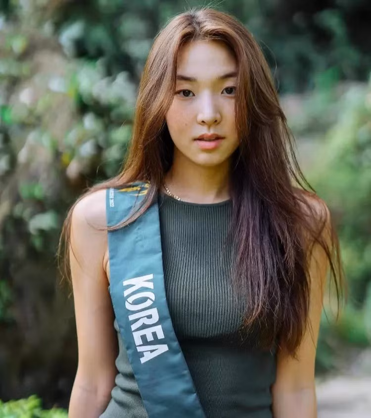 miss-earth-2022-mina-sue-choi-of.jpg