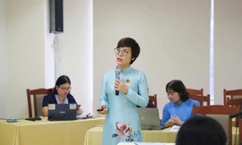 Người lao động trẻ và bài toán ở lại Hà Nội giữa tình trạng ô nhiễm 