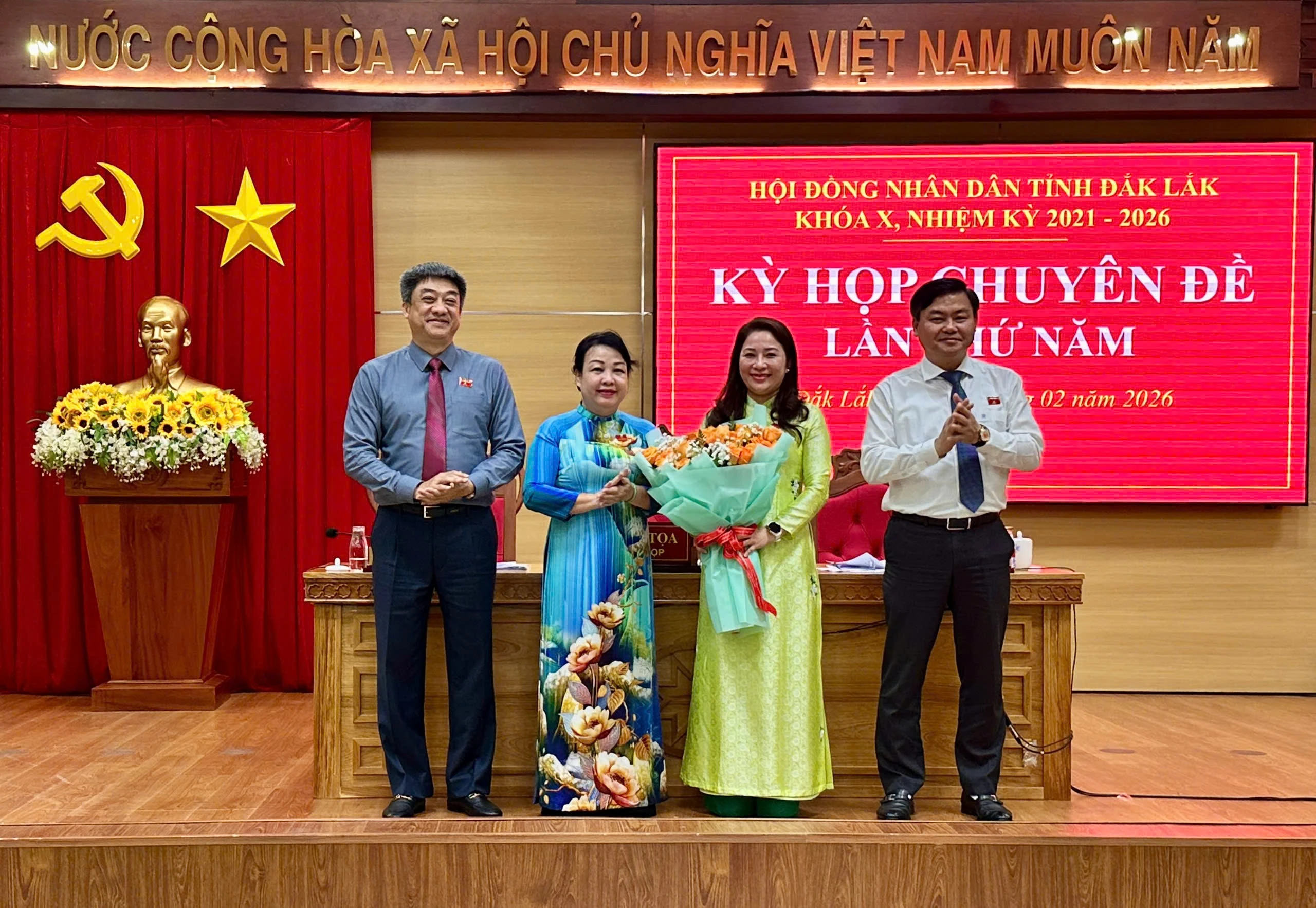Đắk Lắk bầu bổ sung Phó Chủ tịch HĐND và thông qua 4 nghị quyết quan trọng
