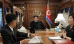 Chủ tịch Triều Tiên Kim Jong Un đi tàu hỏa đến Trung Quốc