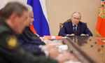 Tổng thống Nga Putin bất ngờ cải tổ hàng ngũ chỉ huy quân đội
