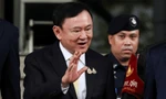 Thực hư tin cựu Thủ tướng Thái Lan Thaksin mua pizza đãi 6.500 cán bộ trại giam và bạn tù