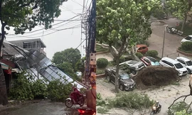 Vì sao bão số 3 Wipha chưa vào nhưng miền Bắc đã xảy ra mưa dông dữ dội?