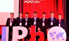 Học sinh Việt Nam giành 5 Huy chương Olympic Vật lí quốc tế, đứng trong Top 10 thế giới