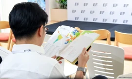 Chuyên gia nói gì về lợi thế của Gen Z Việt khi kết hợp tiếng Anh và AI?