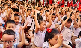 Không khí hân hoan trong lễ khai giảng năm học mới ở Trường Tiểu học Yết Kiêu