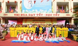 Trường Tiểu học Thanh Xuân Nam đón Bằng công nhận Chuẩn Quốc gia mức độ 2