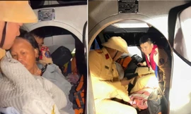 Giải cứu 2 nữ ngư dân bị mắc kẹt nhiều giờ giữa biển đêm