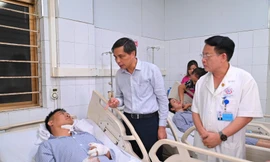 Quảng Ninh hỗ trợ tối đa cho các nạn nhân vụ lật tàu trên vịnh Hạ Long