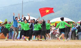 Ấn tượng những hình ảnh ‘giải bóng đá triệu view’ ở Quảng Ninh