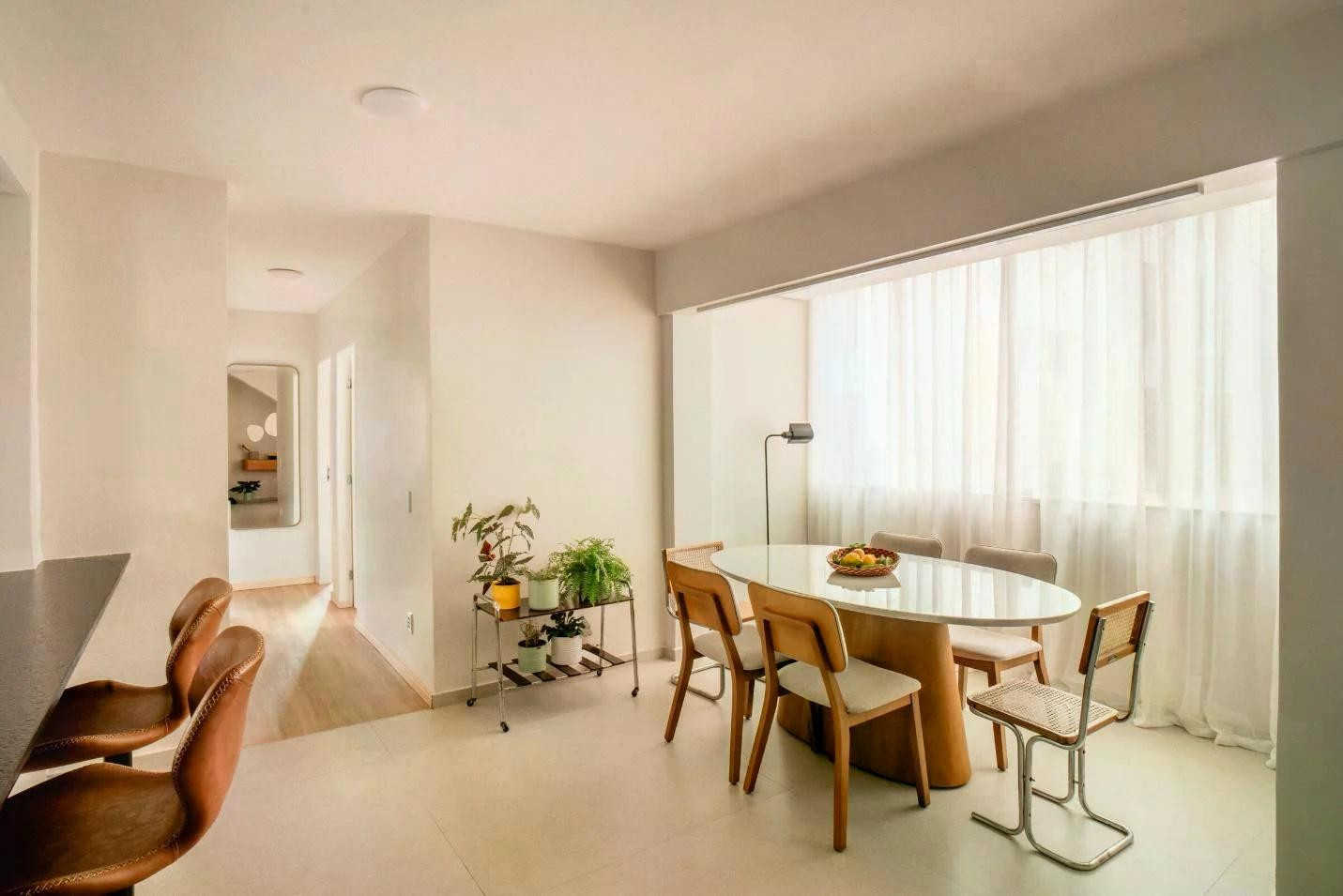 Cải tạo căn hộ 150m2 thành không gian sống kết nối gia đình