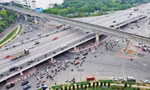 Thông xe cầu vượt thép nút giao Mai Dịch