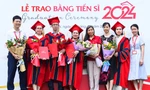 Trao bằng tiến sĩ cho các nghiên cứu sinh 2024 Ảnh: ĐHBKHN 