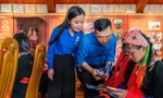 Tỉnh Đoàn Quảng Ninh tuyên truyền, phổ biến thông tin cho thanh thiếu nhi dân tộc thiểu số trên địa bàn tỉnh Ảnh minh họa: Quốc Nam 