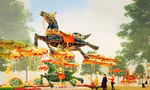 Đại cảnh “Giang sơn cẩm tú” với hình ảnh các con ngựa đại diện cho 3 địa phương sáp nhập là Bình Dương, TPHCM và Bà Rịa- Vũng Tàu