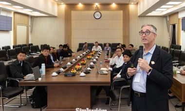 Chuyên gia tại Techfest 2025: Startup trẻ nên bớt thi thố, hãy tập trung tìm kiếm khách hàng