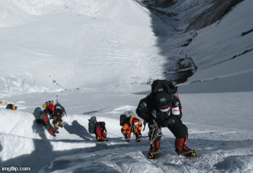 1001 thắc mắc: Núi tử thần nằm ở đâu, vì sao vùng đồi núi lắm khoáng sản?