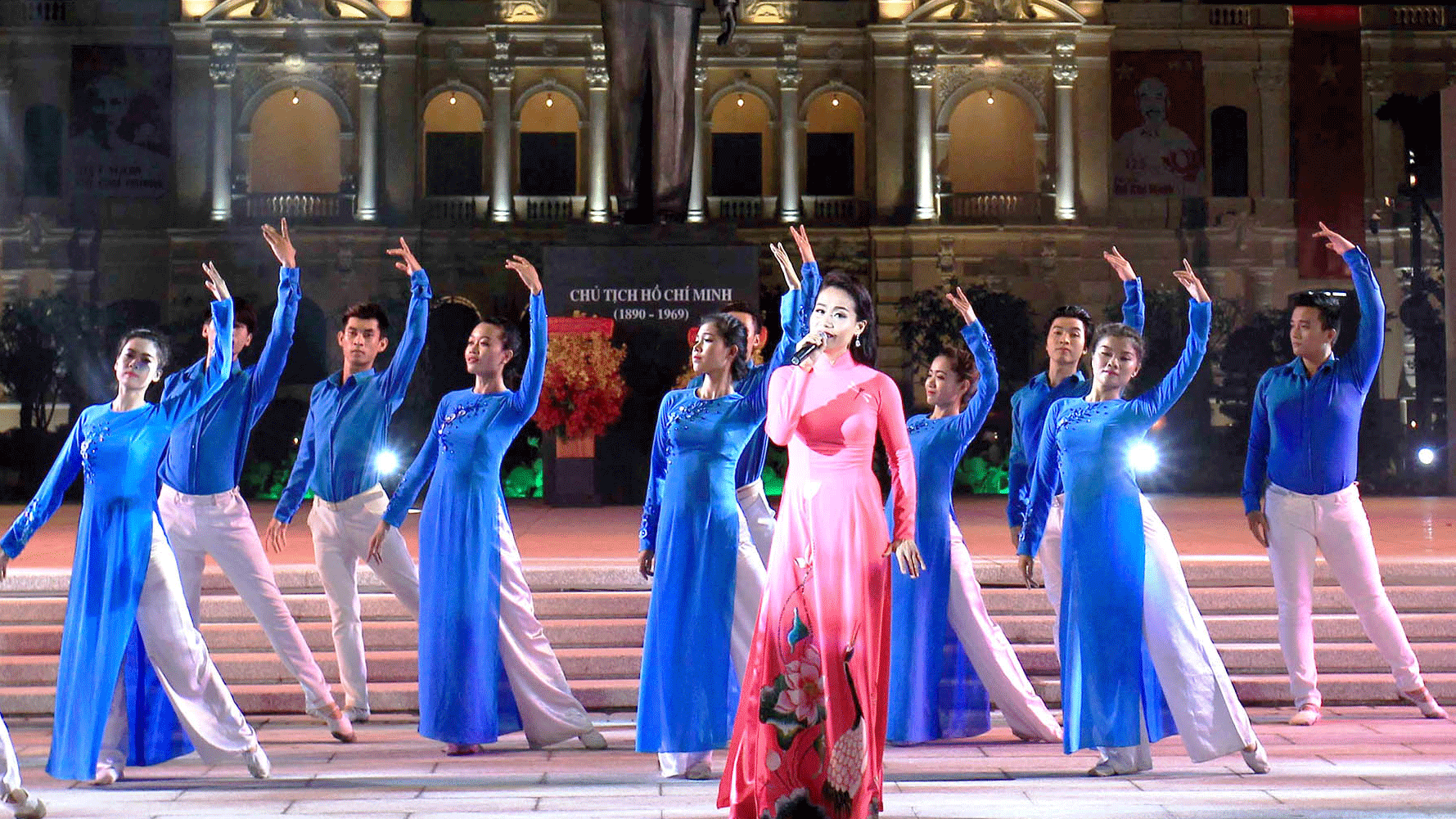 Các hoạt động biểu diễn nghệ thuật được phép tổ chức với quy mô không quá 30% công suất Các hoạt động biểu diễn nghệ thuật được phép tổ chức với quy mô không quá 30% công suất