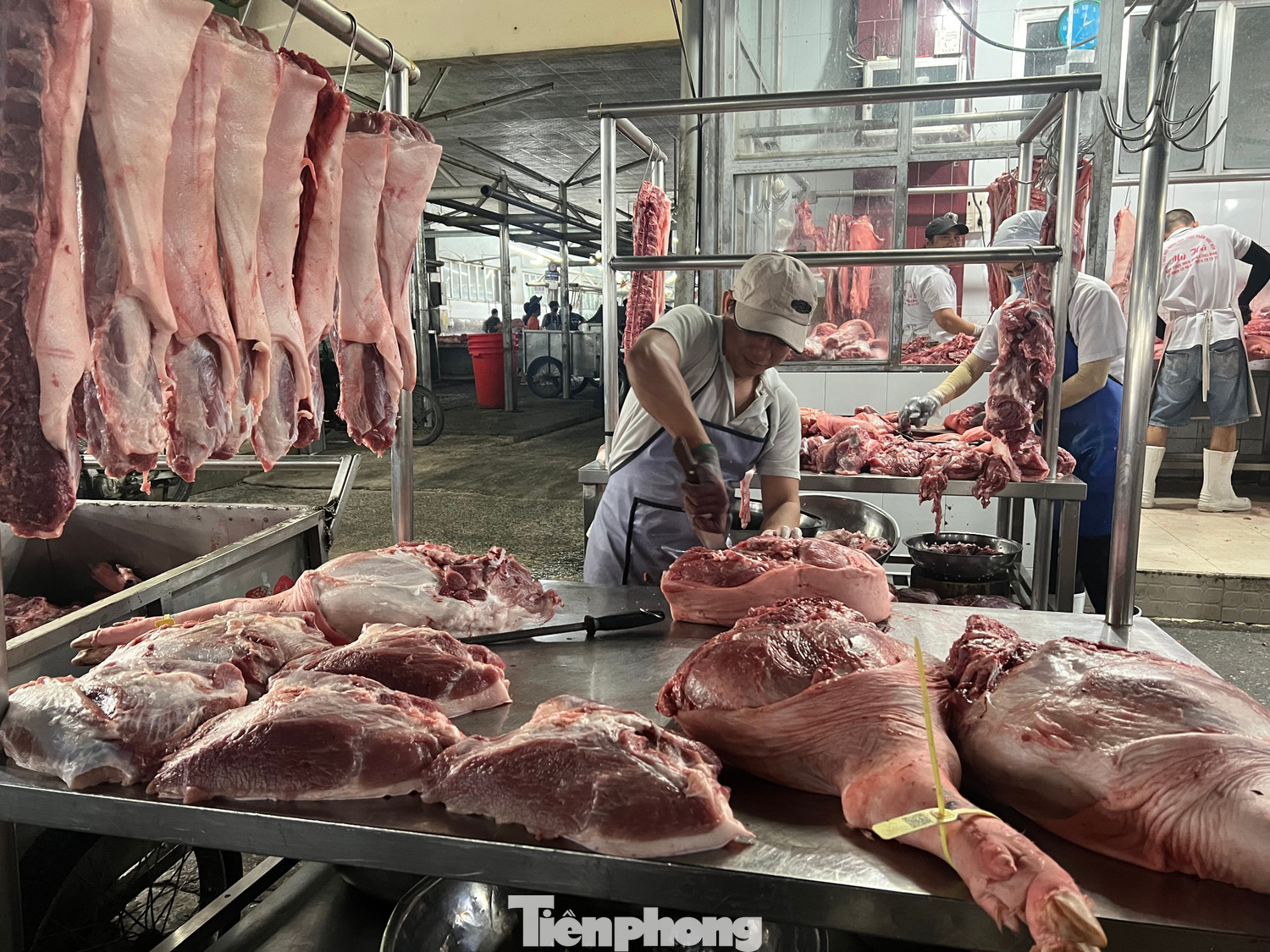 Loạn giá thịt lợn