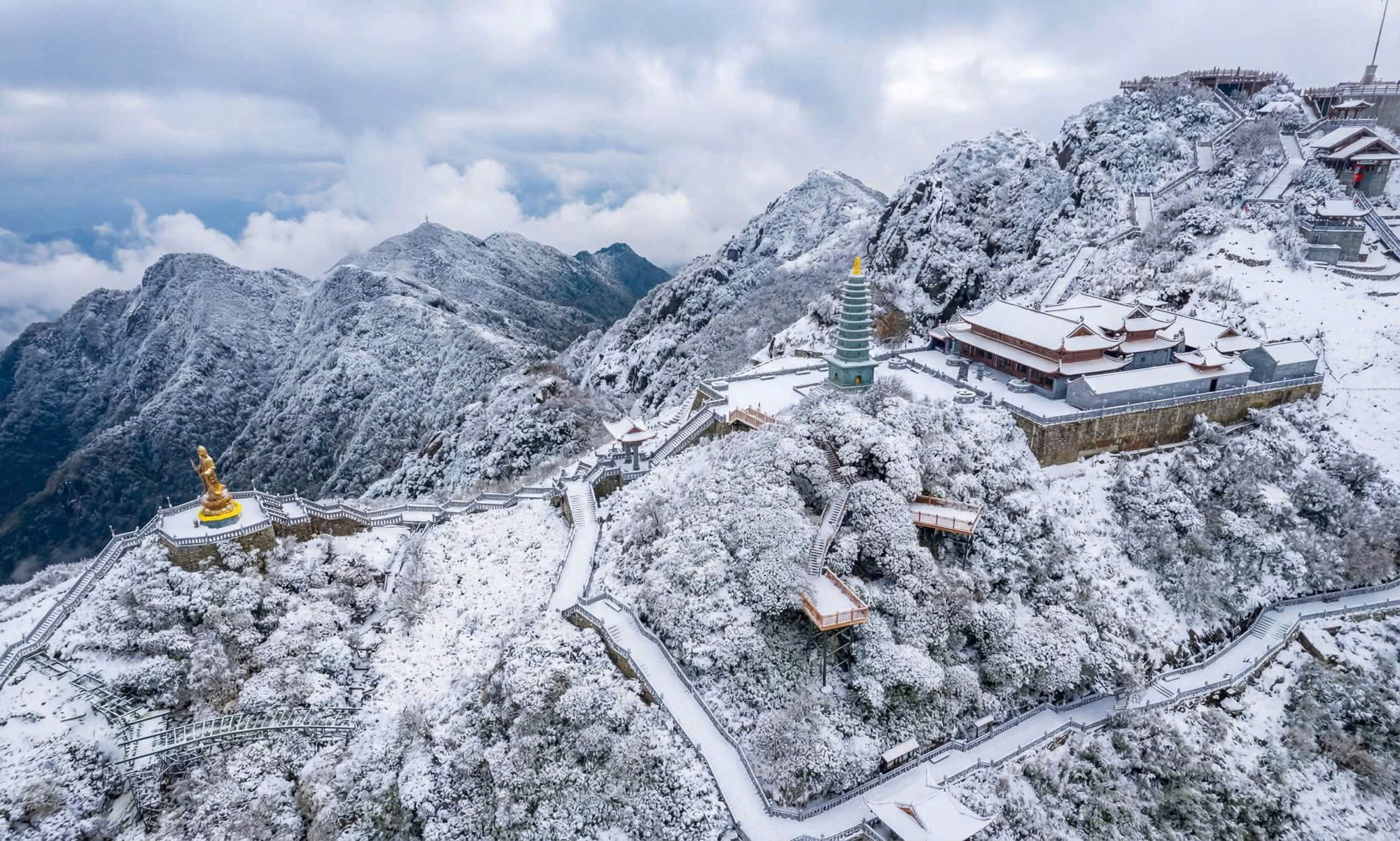 Sa Pa lạnh giá vào mùa lễ hội hấp dẫn nhất trong năm | Báo điện tử Tiền Phong