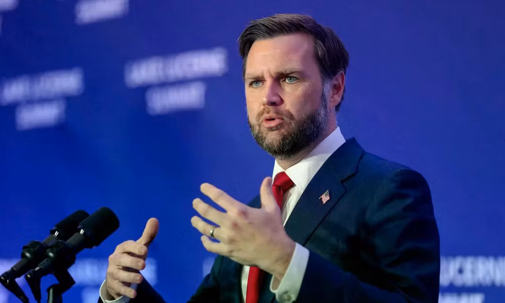 Rộ tin các cố vấn cấp cao của Tổng thống Trump họp kín về Iran và Yemen