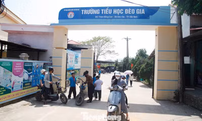 Theo phản ánh, việc bổ nhiệm ông Ngô Đức Thủy là Hiệu trưởng Trường Tiểu học Đèo Gia khi sắp xếp trường học chưa thỏa đáng. Ảnh: Nguyễn Thắng.