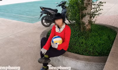 Người cha ngóng thông tin xử lý việc tố hàng xóm sàm sỡ con gái khuyết tật