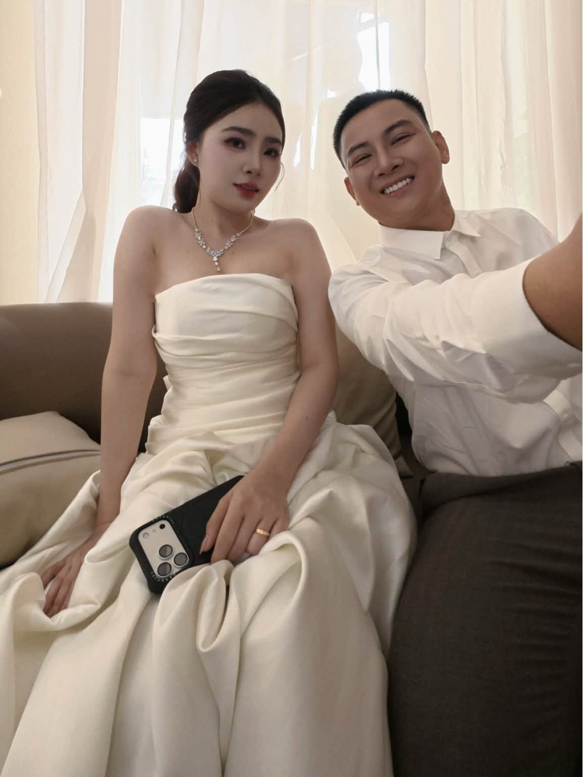 Hoài Lâm thông báo cưới Hoài Lâm thông báo cưới