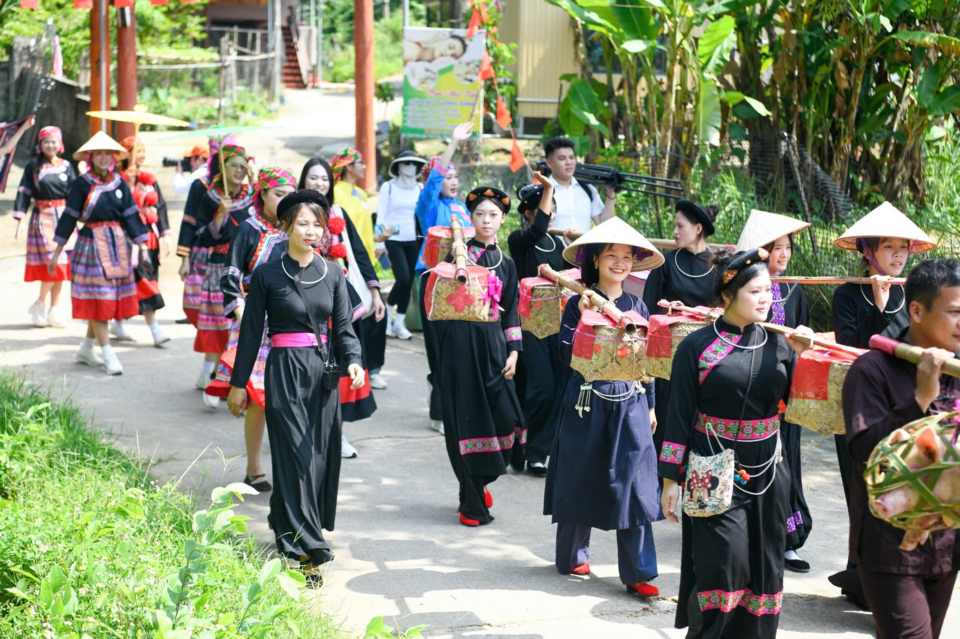 Hành trình khám phá miền đất văn hóa, lịch sử đại ngàn Vị Xuyên, vùng đất Tân Trào Hành trình khám phá miền đất văn hóa, lịch sử đại ngàn Vị Xuyên, vùng đất Tân Trào
