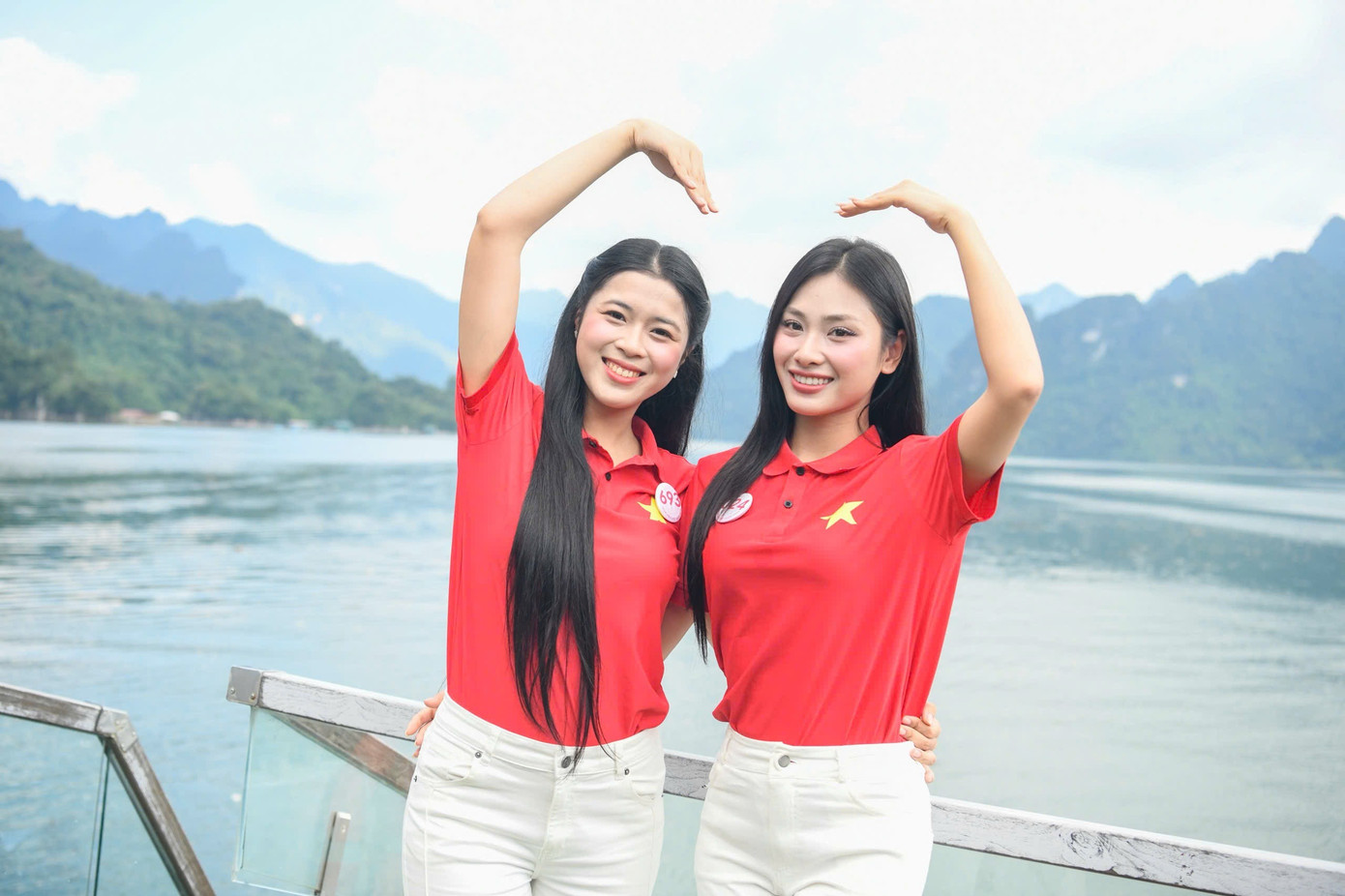 53 cô gái Hoa hậu Việt Nam ngỡ ngàng trước cảnh sắc hồ Na Hang