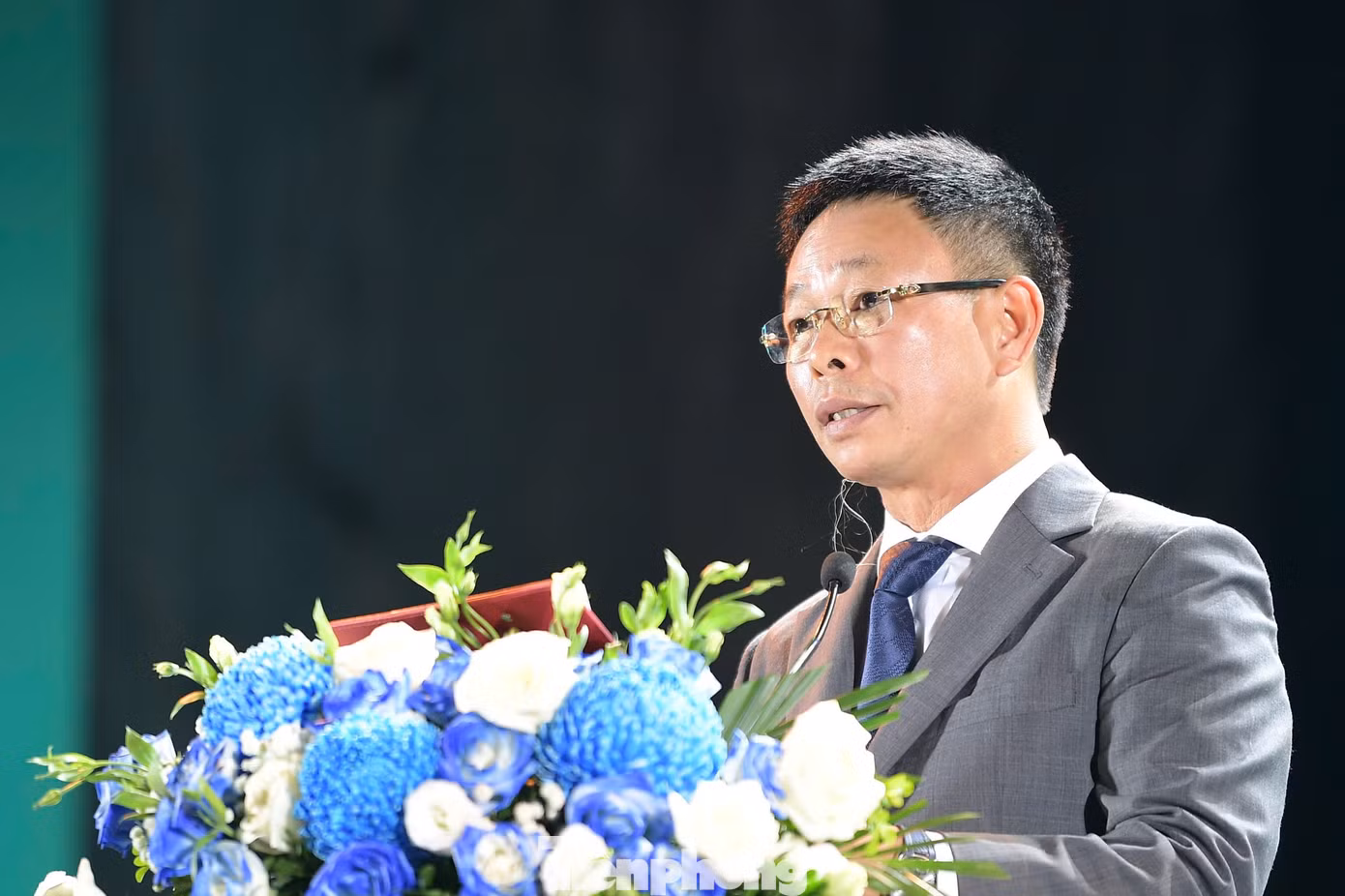 tp-nha-bao-phung-cong-suong-tong-bien-tap-bao-tien-phong-3.jpg